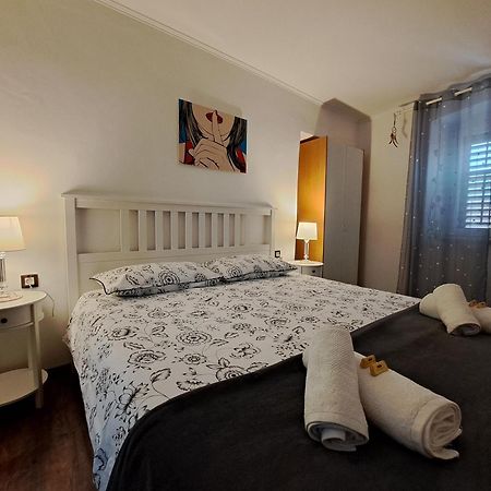 Apartman Darija Pazin Eksteriør billede